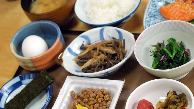 ごはん・納豆・みそ汁